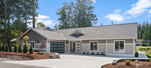 250 Cameron Dr, Port Ludlow, WA, 98365-9713 | Card Image