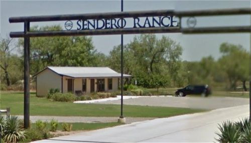 3558 Business 35 E, Pearsall, TX, 78061 | Card Image