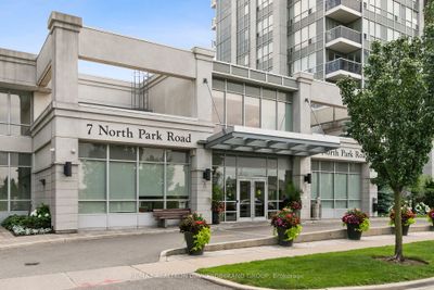 504 - 7 N Park Rd, Condo with 1 bedrooms, 2 bathrooms and 1 parking in Vaughan ON | Image 1