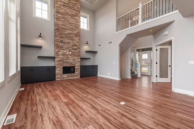 1421 Greenleaf Ct, Home with 4 bedrooms, 4 bathrooms and null parking in SUN PRAIRIE WI | Image 8