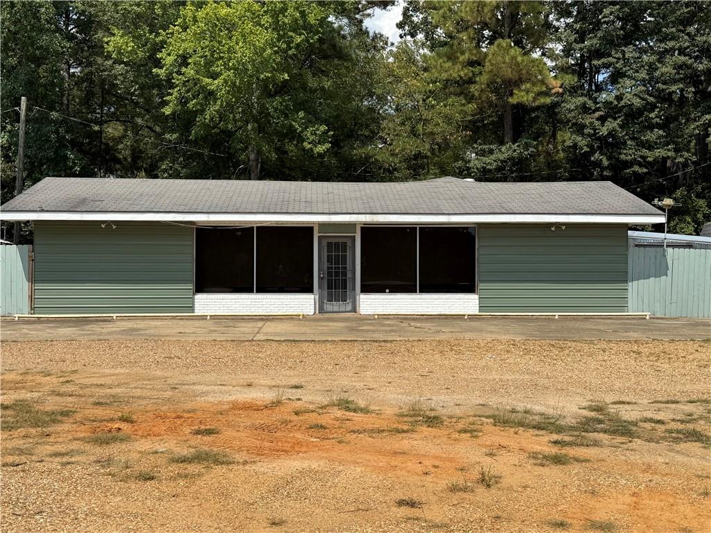 Commercial Sale in Colfax 2