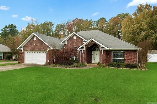 7 Blue Mountain Cv, Maumelle, AR, 72113-6393 | Card Image