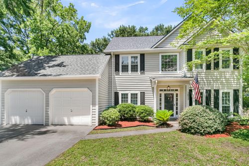 2052 Prospect Hill Dr, Mount Pleasant, SC, 29464-6261 | Card Image