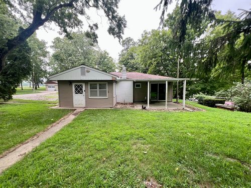 509 Lakeshore Dr, OAKLAND, IL, 61943-5206 | Card Image