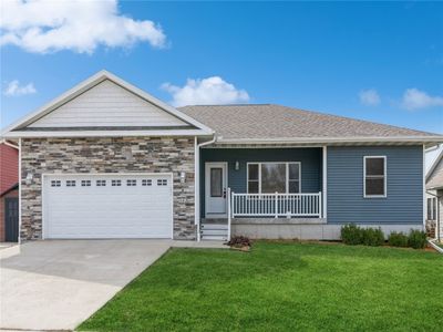 502 W Meadow Drive, Home with 3 bedrooms, 1 bathrooms and null parking in Prairie City IA | Image 1