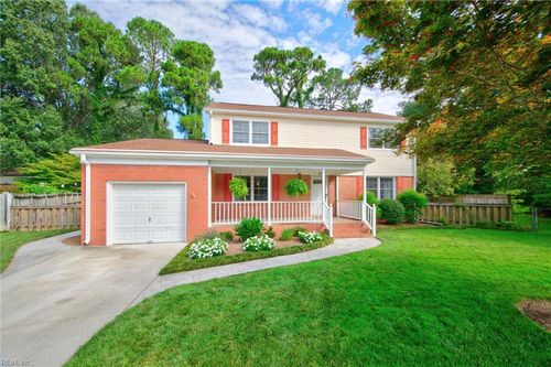 725 Downing Ln, Virginia Beach, VA, 23452-4554 | Card Image