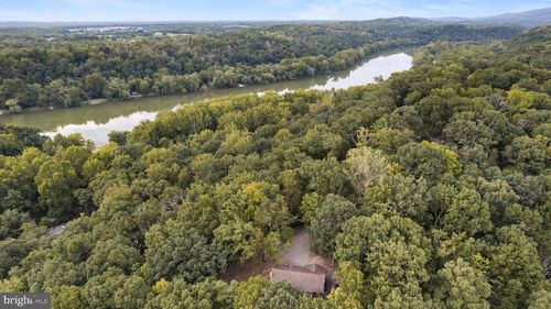 291 River View Dr, HARPERS FERRY, WV, 25425-6483 | Card Image