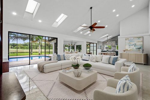 10391 Boca Woods Ln, Boca Raton, FL, 33428-1829 | Card Image