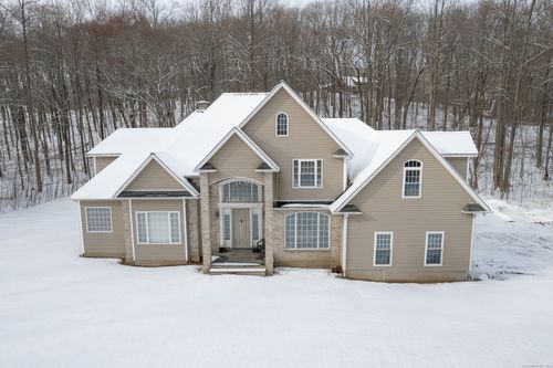 222 Farmingberry Dr, Marion, CT, 06444-0080 | Card Image