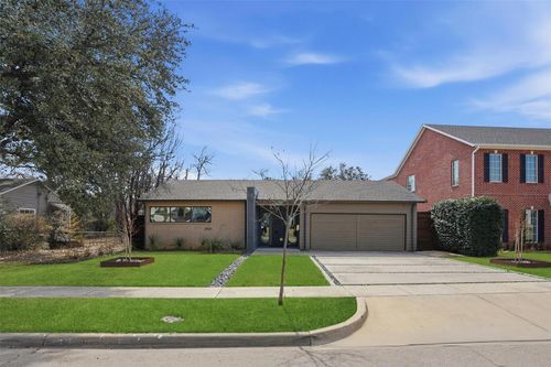 3938 Lively Ln, Dallas, TX, 75220-1870 | Card Image