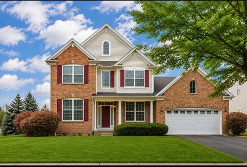 388 Toccoa Ln, Volo, IL, 60073-8166 | Card Image