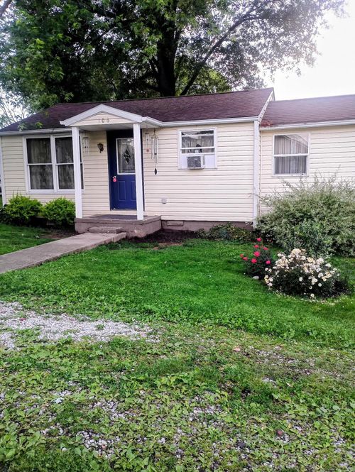 106 Sunset Drive, Hebron, OH, 43025 | Card Image