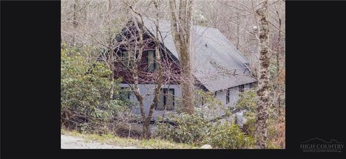 107 & 109 Shagbark Road, Beech Mountain, NC, 28604 | Card Image