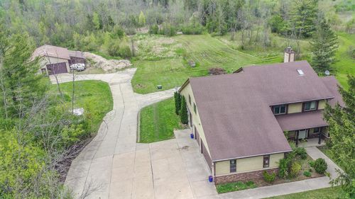 N124W13900 Lovers Lane, Germantown, WI, 53022 | Card Image