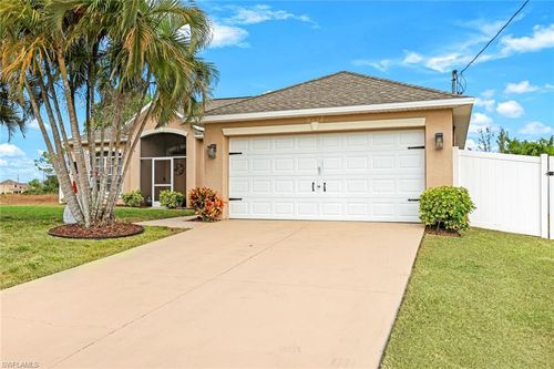 2427 25th St, Cape Coral, FL, 33993-8265 | Card Image
