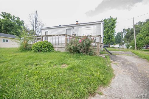 415 N Locust St, Vandalia, IL, 62471-2114 | Card Image