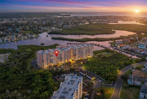 unit-615-4516 Seagull Dr, New Port Richey, FL, 34652-2120 | Card Image