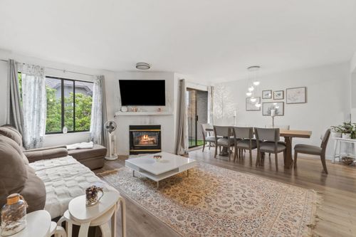 23-2133 St Georges Ave, North Vancouver, BC, V7L3K5 | Card Image