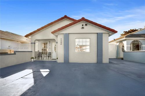 7384 W 29th Ln, Hialeah, FL, 33018-5355 | Card Image