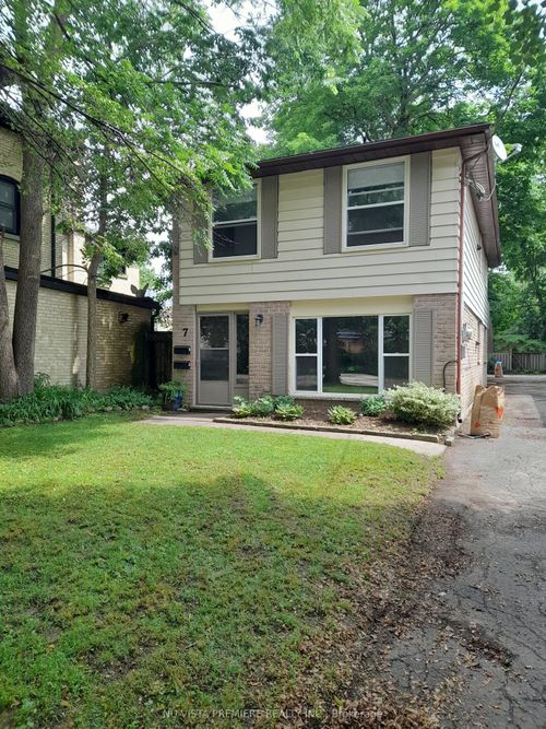 7 Horn St, London, ON, N6C3K3 | Card Image