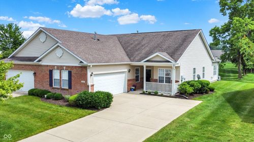 1163 Meadowlark Dr, Greenwood, IN, 46143-6521 | Card Image