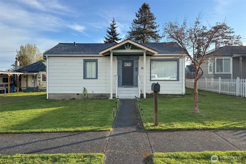 1117 E 4th Street, Port Angeles, WA, 98362 | Card Image