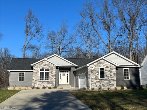 95 Muirfield Drive, Howland, OH, 44484 | Card Image