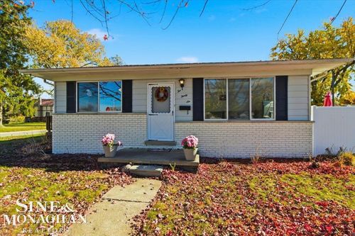 236 N 4th St, Marine City, MI, 48039-1509 | Card Image