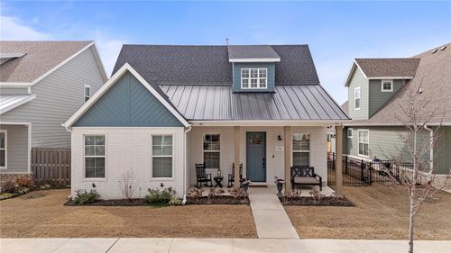6781 Summer Hill Cv, Springdale, AR, 72762-6383 | Card Image