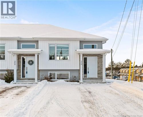 206 Herman St, Dieppe, NB, E1A7G7 | Card Image