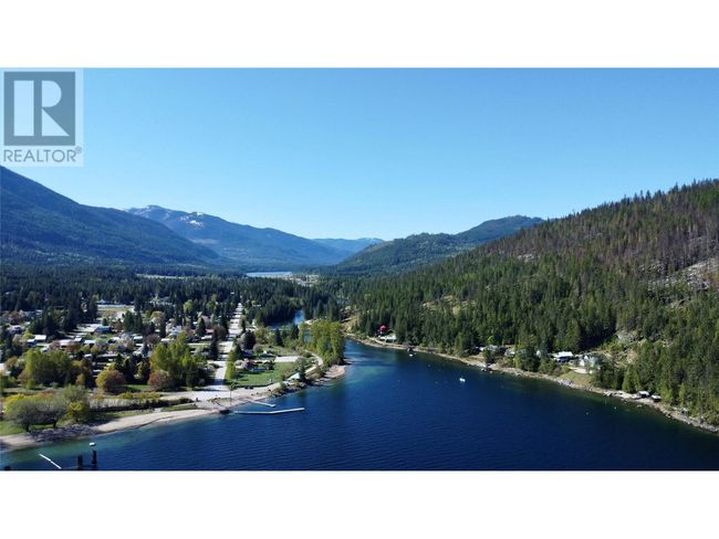 411 Main St, Home with 0 bedrooms, 0 bathrooms and null parking in Slocan BC | Image 10