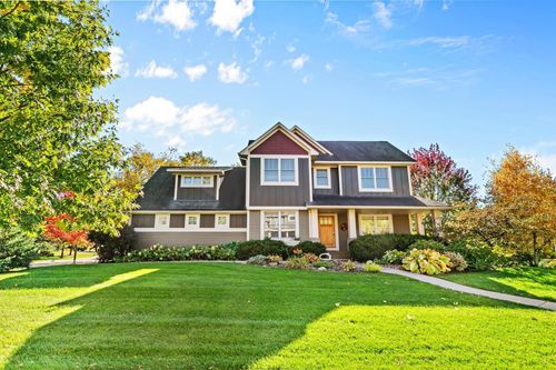 1658 Headwaters Ln, Woodbury, MN, 55129-6234 | Card Image