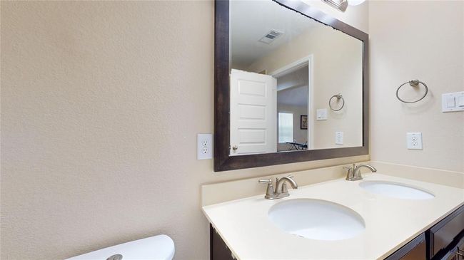 1911 Thunder Ridge Way, House other with 4 bedrooms, 4 bathrooms and 2 parking in Pearland TX | Image 21