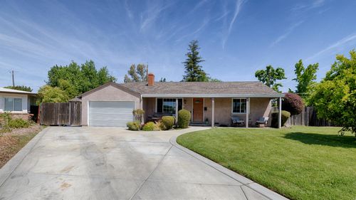 3077 Bertis Dr, Sacramento, CA, 95821-4317 | Card Image