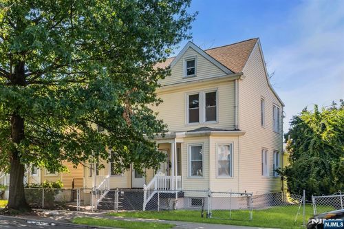 263 Sanford Street, East Orange, NJ, 07018 | Card Image