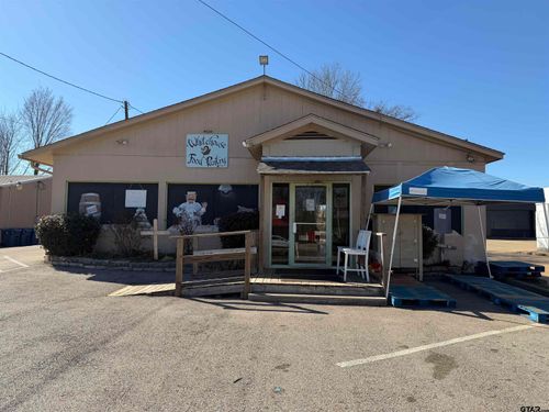 411 Hwy 110 N, Whitehouse, TX, 75791 | Card Image