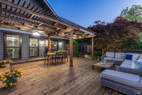 1922 Oak Circle, Yountville, CA, 94599 | Card Image