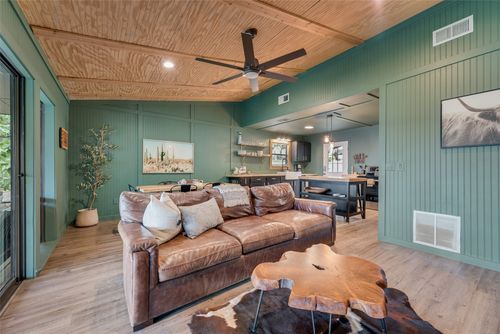 162 Redondo Dr, Gun Barrel City, TX, 75156-3622 | Card Image