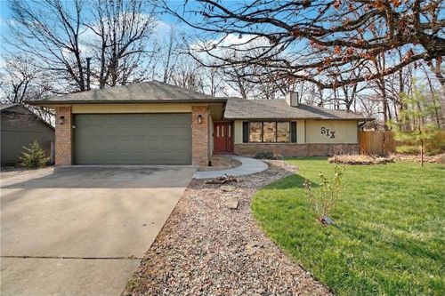 6 Lerwick Ln, Bella Vista, AR, 72715-3826 | Card Image