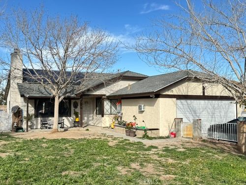 2725 Jojoba Ter, Palmdale, CA, 93550 | Card Image