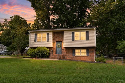 108 Sweeney Circle, Forest, VA, 24551 | Card Image