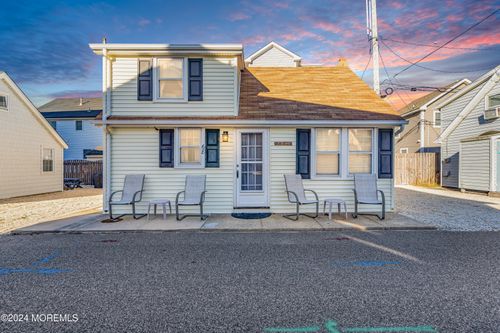 68 Barnegat Way, Lavallette, NJ, 08735 | Card Image