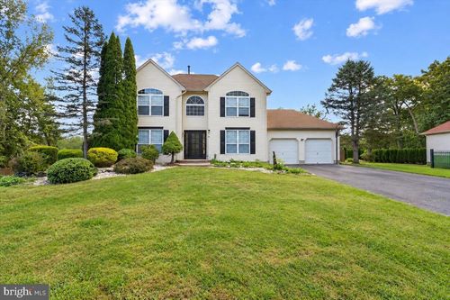 13 Cottonwood Drive, Jackson, NJ, 08527 | Card Image