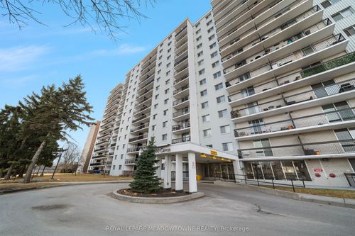 8-1100 Caven St, Mississauga, ON, L5G4N3 | Card Image