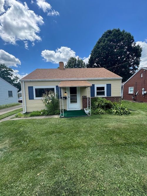 877 Riverview Ave, Baden, PA, 15005-1426 | Card Image