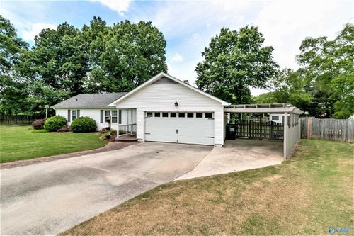 1201 Aldridge Dr Se, Huntsville, AL, 35803-2401 | Card Image