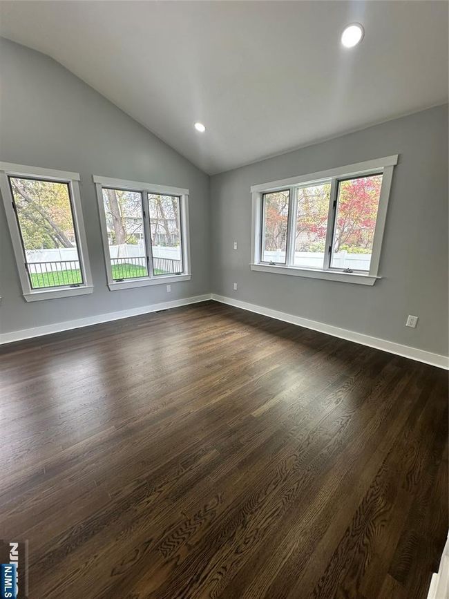 153 W Forest Ave, House other with 4 bedrooms, 3 bathrooms and null parking in Teaneck NJ | Image 20
