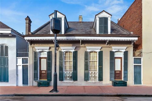 811 Orleans Ave, New Orleans, LA, 70116-3024 | Card Image