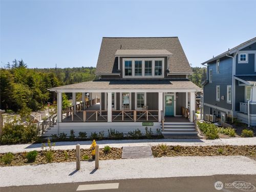 374 Compass St, Pacific Beach, WA, 98571-3000 | Card Image