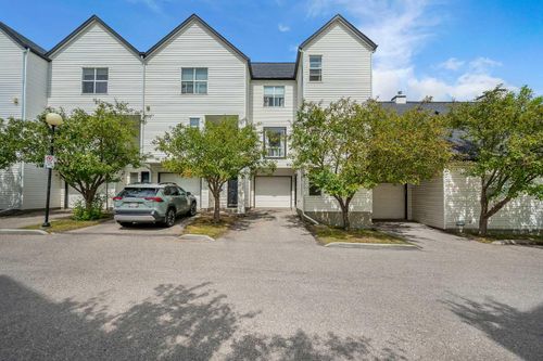 13-200 Hidden Hills Terr Nw, Calgary, AB, T3A6E8 | Card Image